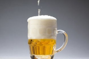 更年期女性預(yù)防子宮肌瘤 警惕這3個(gè)關(guān)鍵因素，尤其是酒精飲料